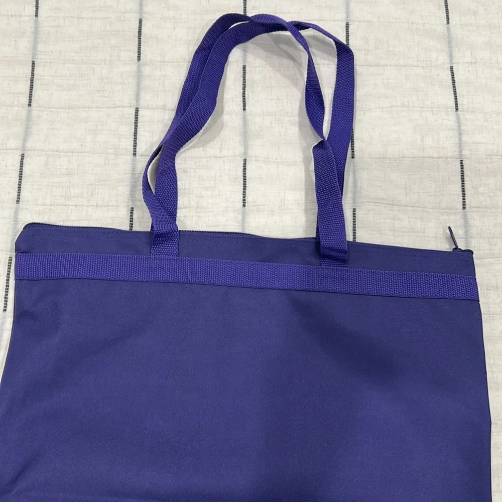 Purple tote bag (NEW) with zipper and “Yahoo!” Logo